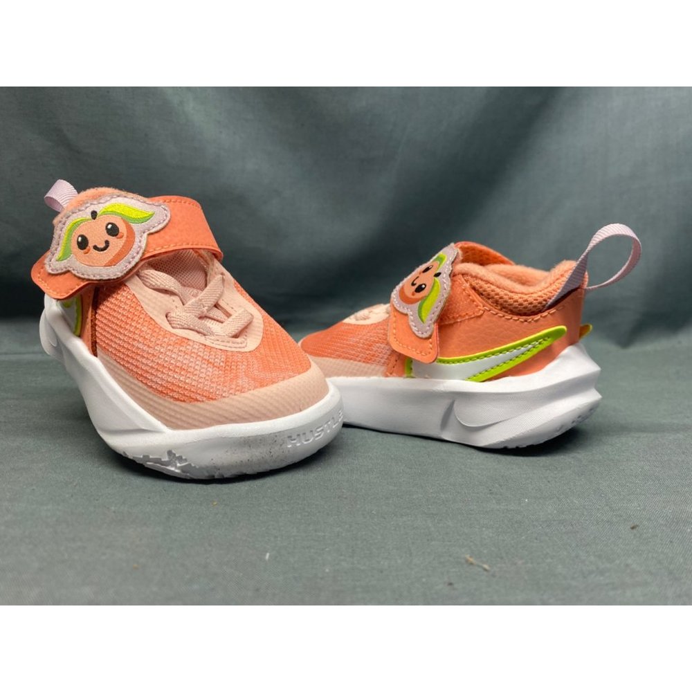 Nike Team Hustle D 10 LIL (TD) Sneakers Slip-On Pink Size 4 NEW IN BOX!